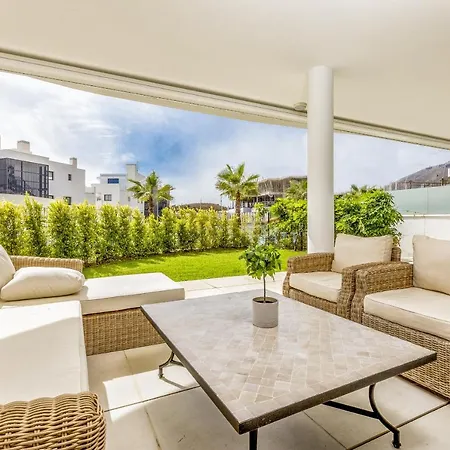 Apartment Vivi Homes - Lady Pool, Garden, Patio & Fuengirola