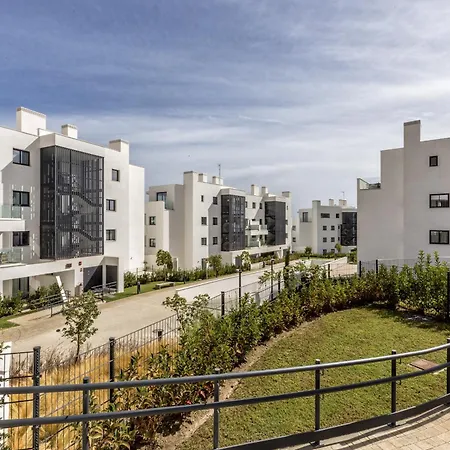 Apartment Vivi Homes - Lady Pool, Garden, Patio & Fuengirola